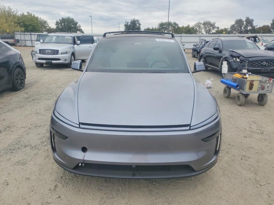 Photo 5 from auction – 2026 TESLA MODEL Y with VIN 7SAYGDEE2TF624515
