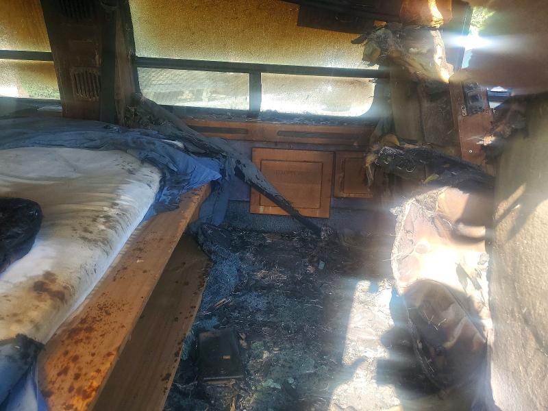 Photo 10 from auction – 1993 FORD ECONOLINE with VIN 1FDEE14H5PHA93408