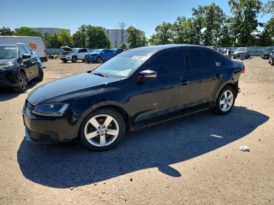 2011 VOLKSWAGEN JETTA - Търг №65870066