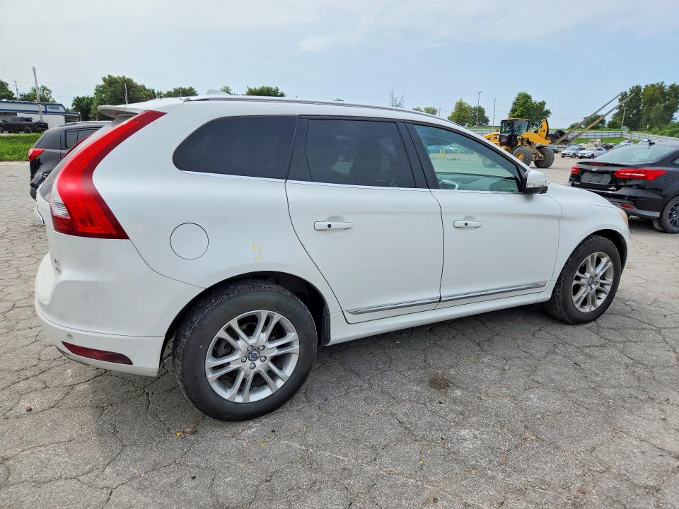 Photo 3 from auction – 2016 VOLVO XC60 with VIN YV4612RM2G2868148