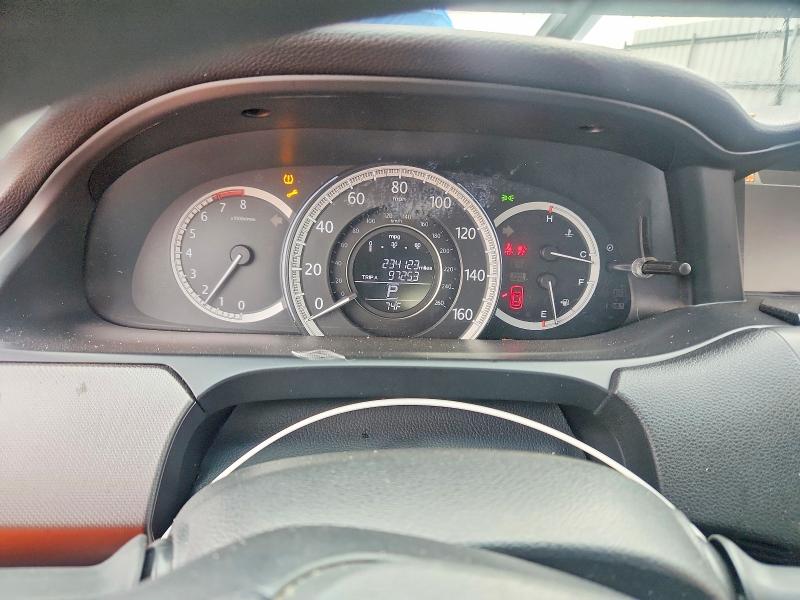 Photo 9 from auction – 2014 HONDA ACCORD with VIN 1HGCR2F35EA305562