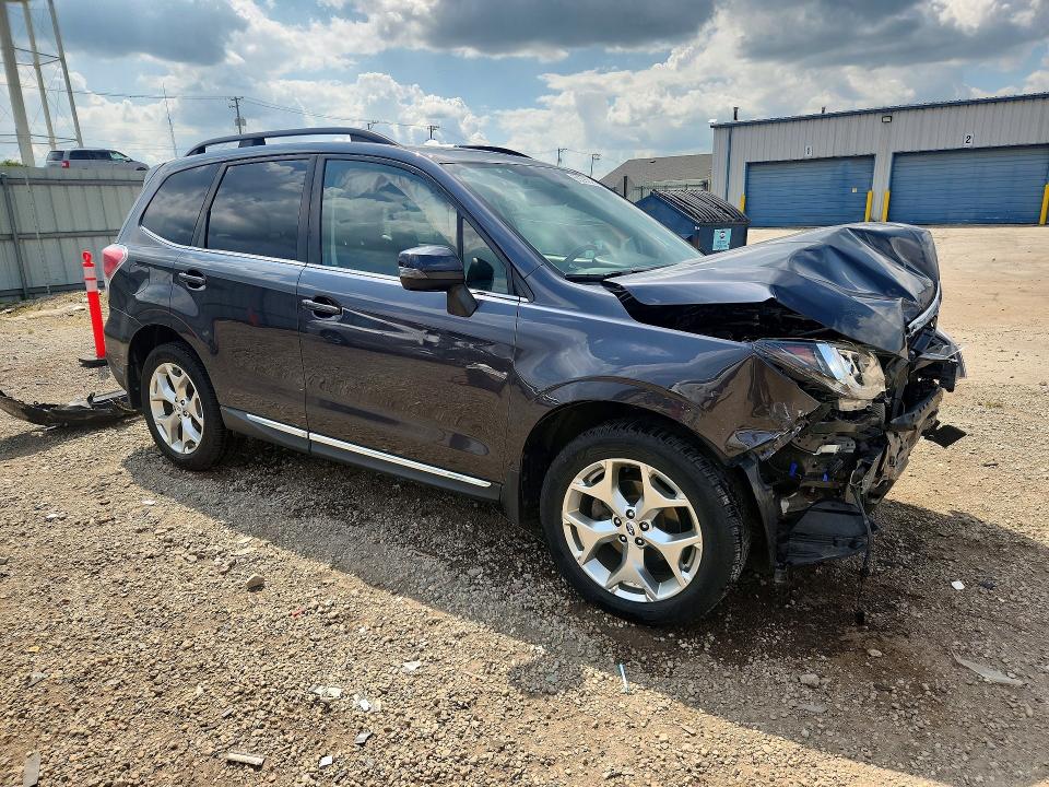 Photo 4 from auction – 2018 SUBARU FORESTER with VIN JF2SJAWC2JH601704