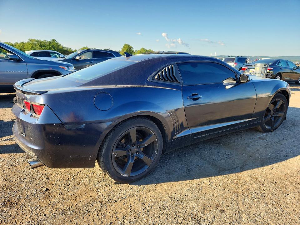Photo 3 from auction – 2011 CHEVROLET CAMARO with VIN 2G1FB1ED0B9142677