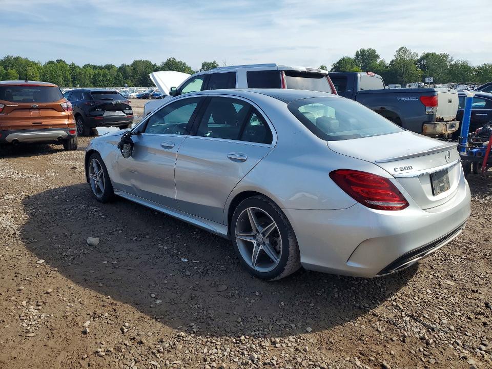 Photo 2 from auction – 2015 MERCEDES-BENZ C with VIN 55SWF4KB3FU061379