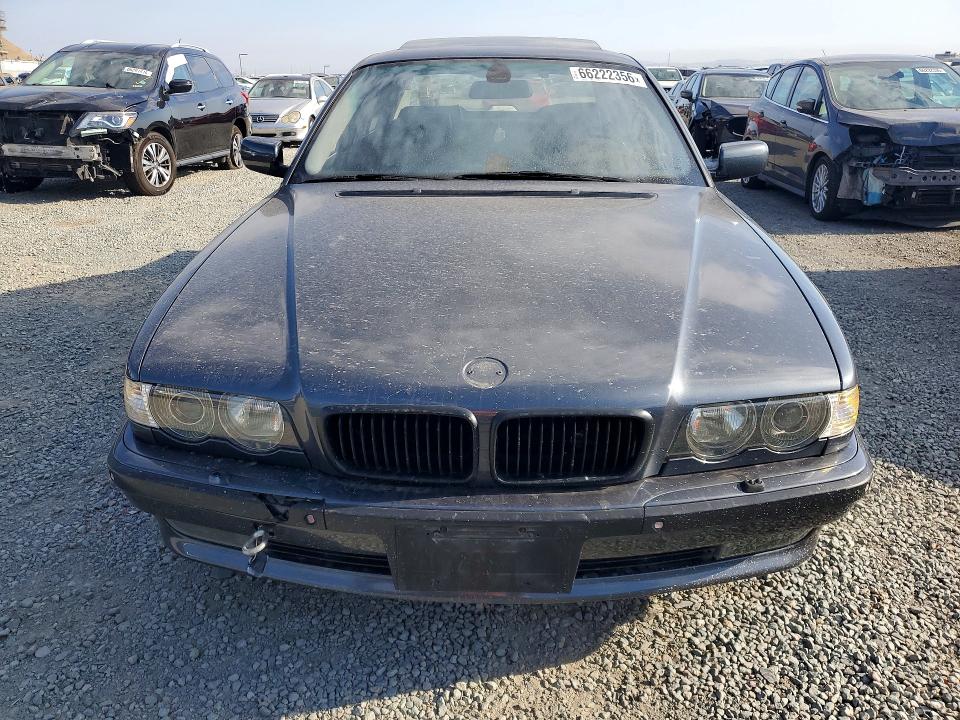 Photo 5 from auction – 2001 BMW 740 with VIN WBAGG83411DN85685