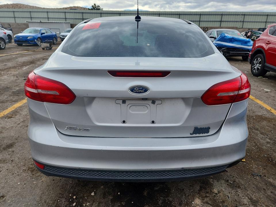 Photo 6 from auction – 2017 FORD FOCUS with VIN 1FADP3E22HL343109