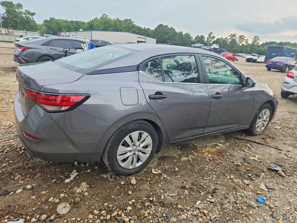 Photo 3 from auction – 2025 NISSAN SENTRA with VIN 3N1AB8BVXSY228427