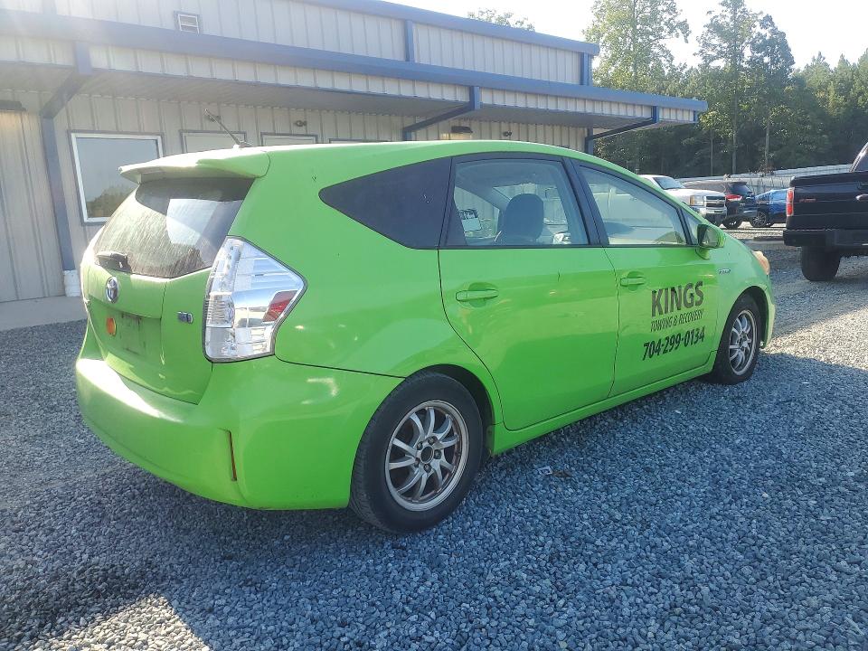 Photo 3 from auction – 2014 TOYOTA PRIUS V with VIN JTDZN3EU8EJ012498