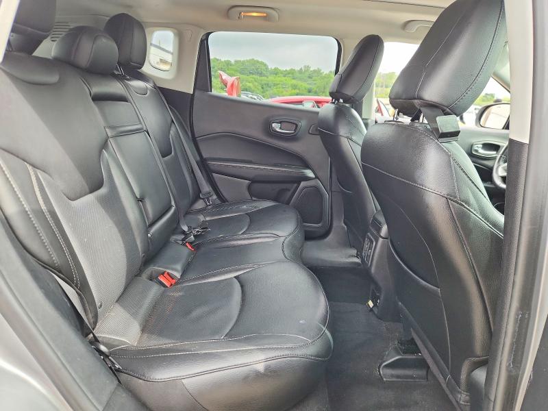Photo 10 from auction – 2019 JEEP COMPASS with VIN 3C4NJDCB2KT735821
