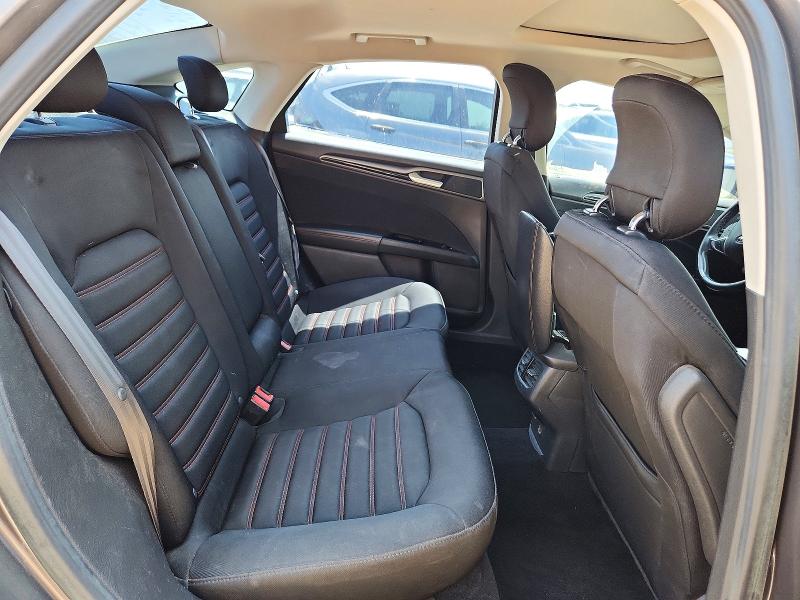Photo 10 from auction – 2013 FORD FUSION with VIN 3FA6P0HR7DR122861