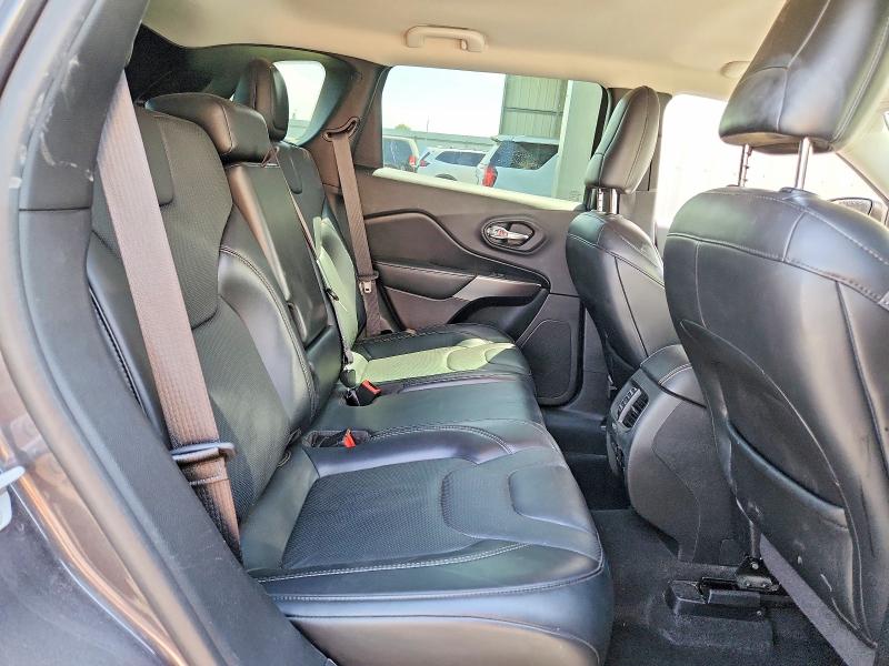 Photo 11 from auction – 2019 JEEP CHEROKEE with VIN 1C4PJLDB2KD488484
