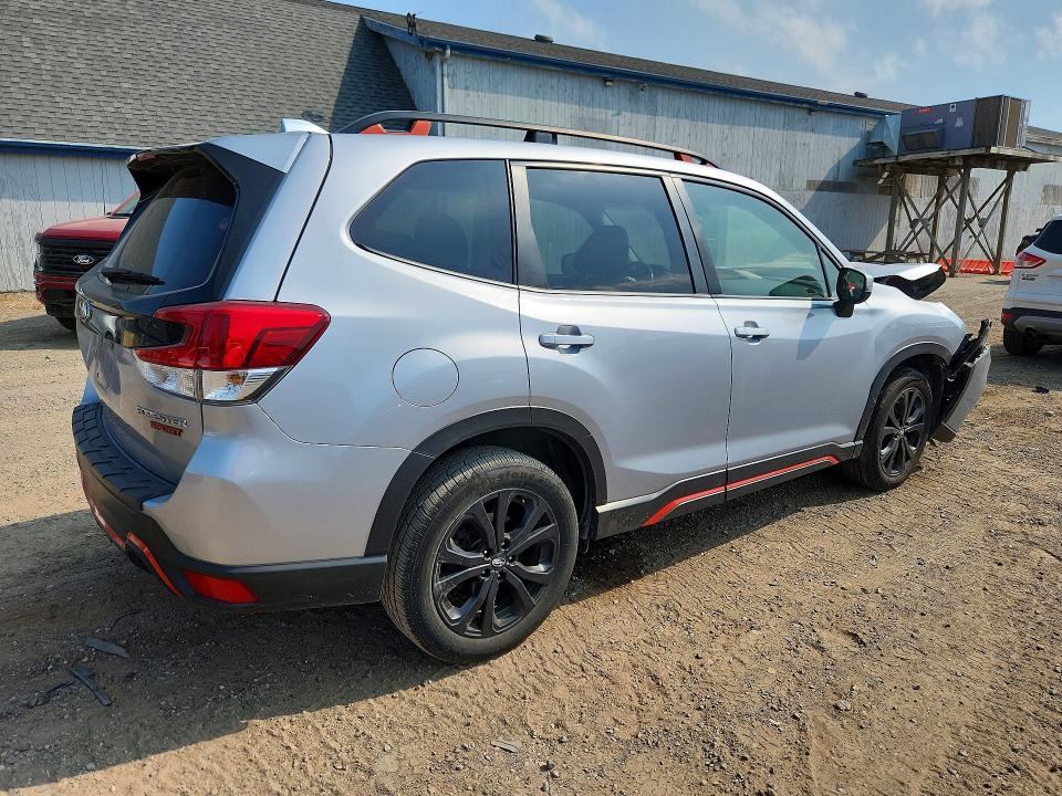 Photo 3 from auction – 2020 SUBARU FORESTER with VIN JF2SKALC3LH560262