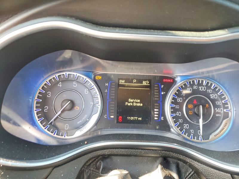 Photo 9 from auction – 2015 CHRYSLER 200 with VIN 1C3CCCAB2FN543372