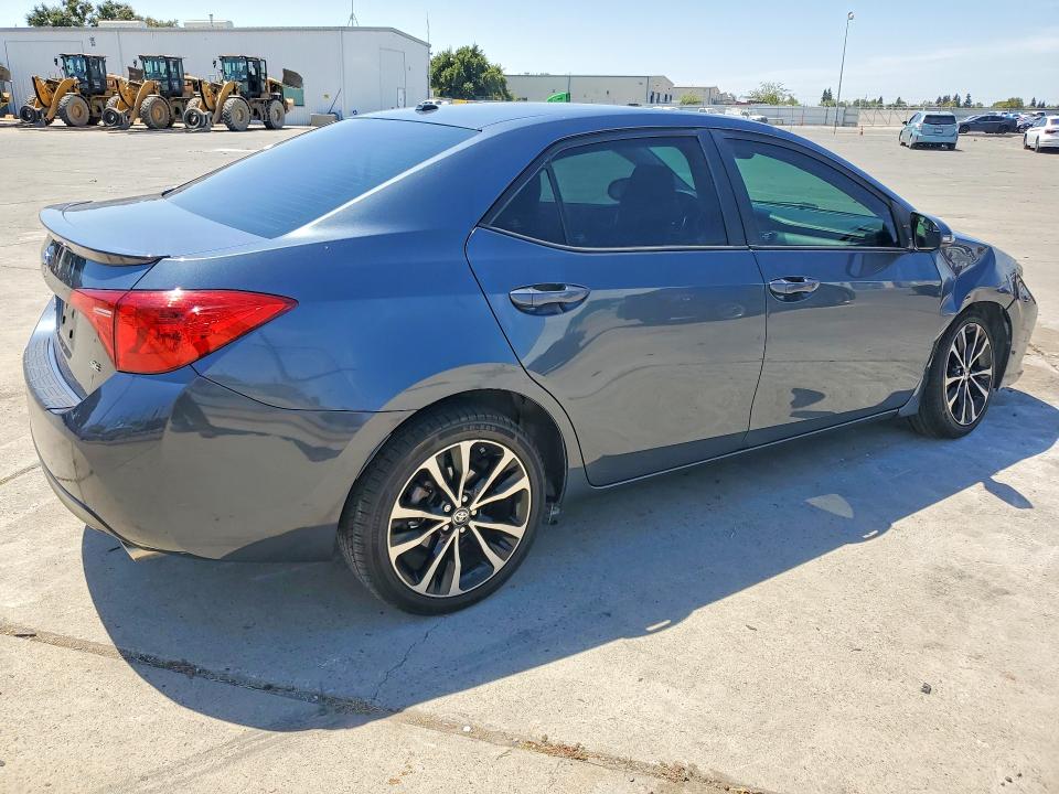 Photo 3 from auction – 2017 TOYOTA COROLLA with VIN 2T1BURHE0HC785283