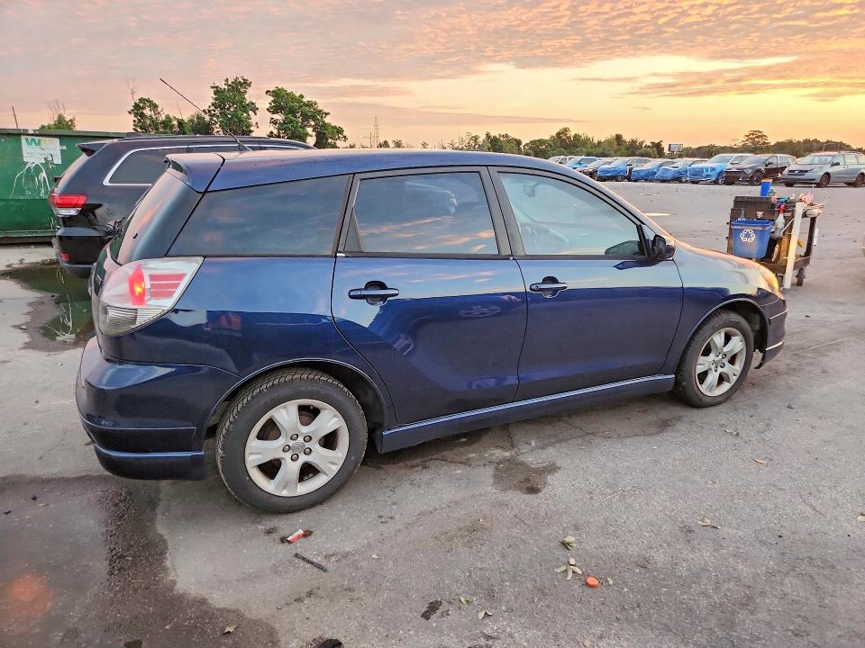 Photo 3 from auction – 2006 TOYOTA MATRIX with VIN 2T1KR32E56C588260