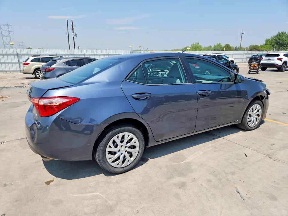 Photo 3 from auction – 2019 TOYOTA COROLLA with VIN 5YFBURHEXKP870090