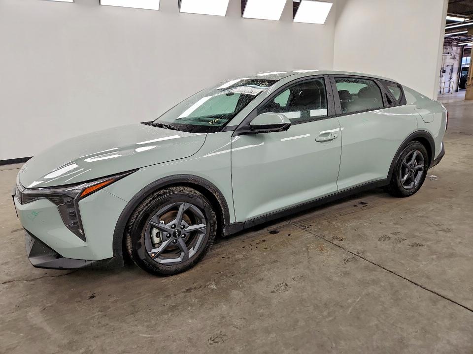 KIA K4 2026 with VIN 3KPFT4DE0TE303774 - Photo from auction
