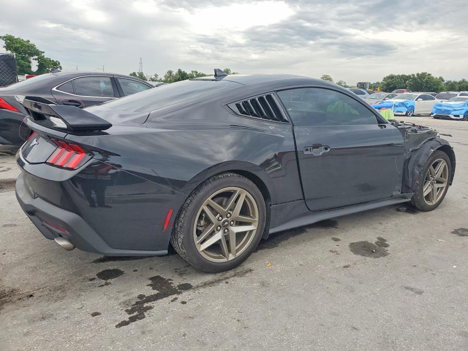 Photo 3 from auction – 2025 FORD MUSTANG with VIN 1FA6P8TH5S5110110