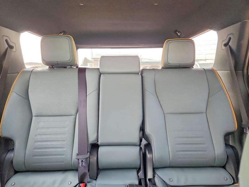 Photo 10 from auction – 2025 TOYOTA 4RUNNER with VIN JTEVB5BR8S5006560