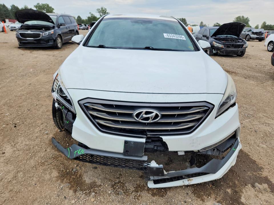 Photo 5 from auction – 2015 HYUNDAI SONATA with VIN 5NPE34AF9FH165192