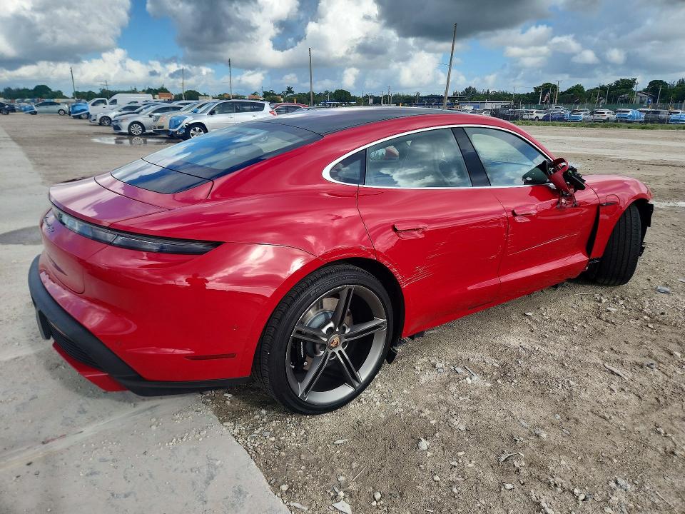 Photo 3 from auction – 2020 PORSCHE TAYCAN with VIN WP0AC2Y11LSA71398