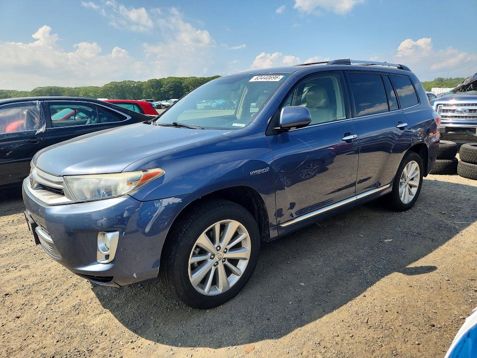 TOYOTA HIGHLANDER 2013 with VIN JTEDC3EH8D2013108 - Photo from auction
