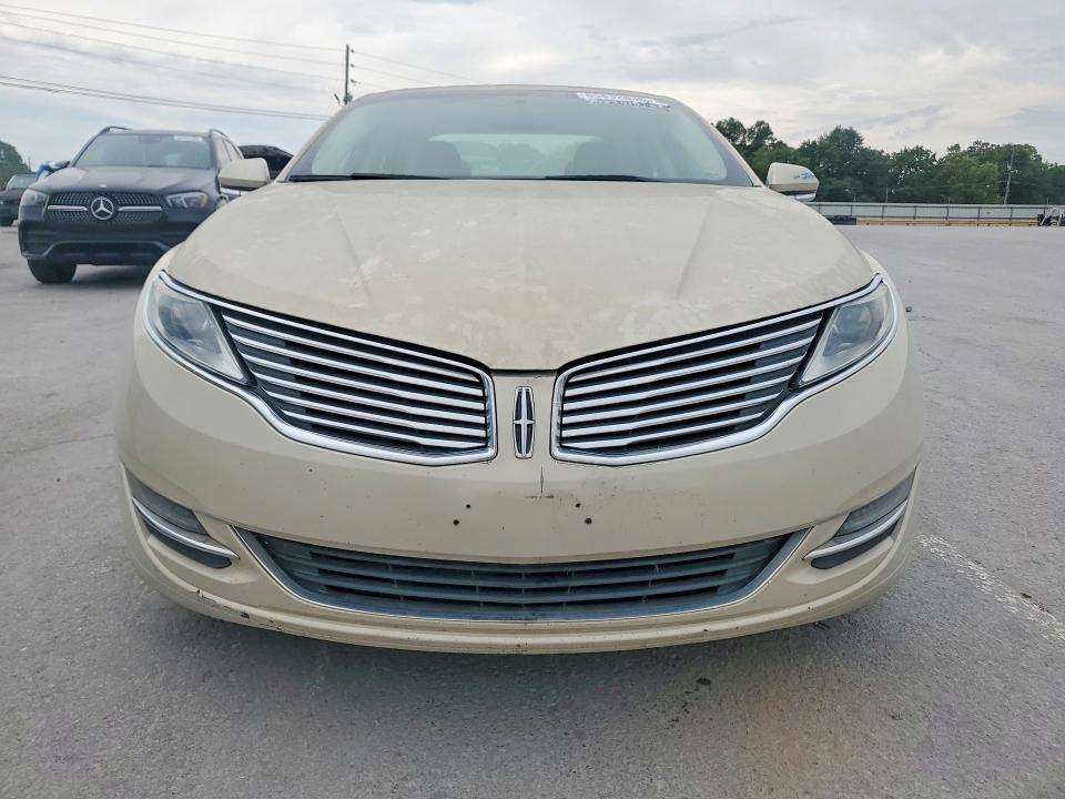 Zdjęcie 5 z aukcji – 2014 LINCOLN MKZ z VIN 3LN6L2G99ER808044
