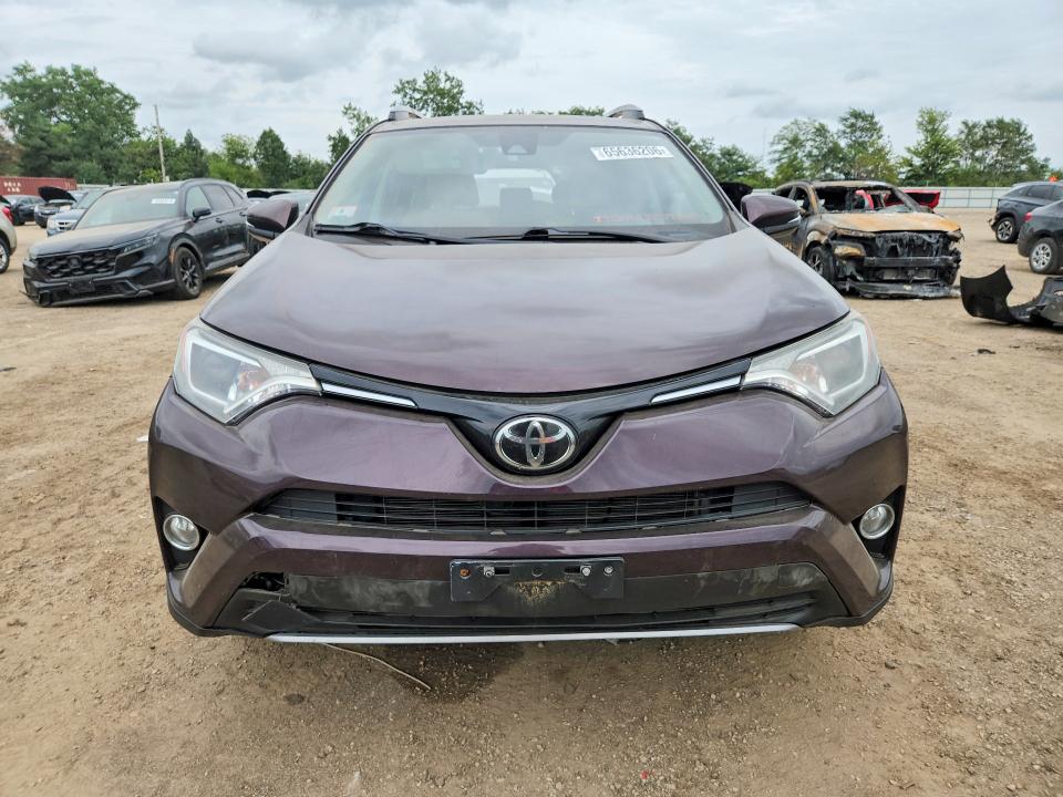 Photo 5 from auction – 2017 TOYOTA RAV4 with VIN 2T3RFREV5HW573496