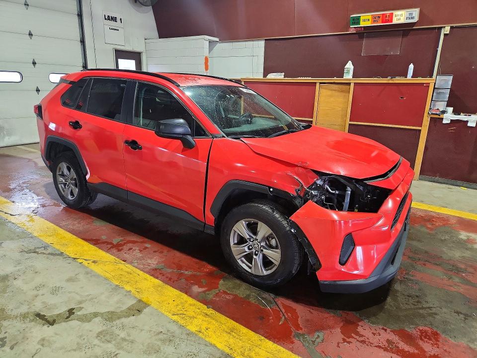 Photo 4 from auction – 2023 TOYOTA RAV4 with VIN 4T3LWRFV8PU097375