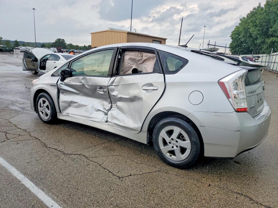 Photo 2 from auction – 2010 TOYOTA PRIUS with VIN JTDKN3DUXA0070986