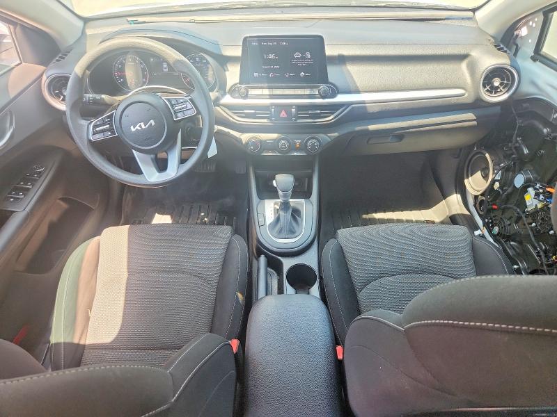 Zdjęcie 8 z aukcji – 2023 KIA FORTE z VIN 3KPF24AD2PE542103