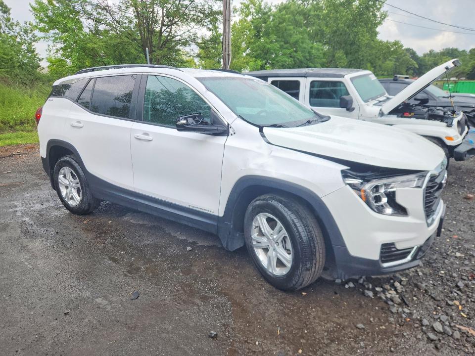 Photo 4 from auction – 2024 GMC TERRAIN with VIN 3GKALTEG1RL254582