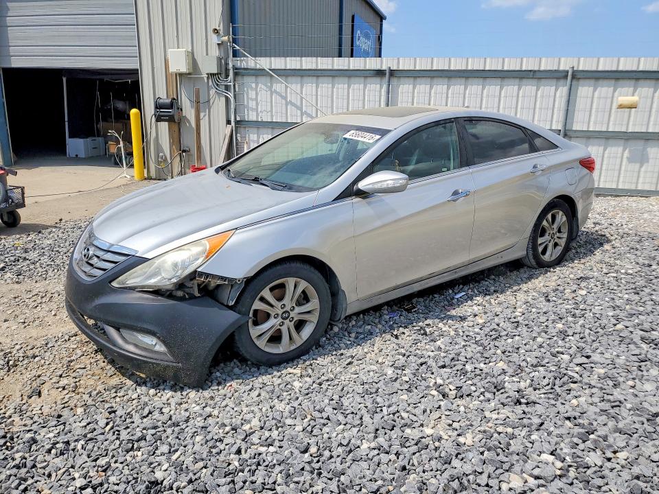 HYUNDAI SONATA 2013 with VIN 5NPEC4AC1DH512811 - Photo from auction