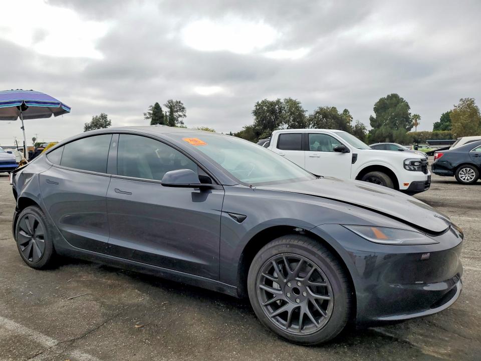 Photo 4 from auction – 2026 TESLA MODEL 3 with VIN 5YJ3E1EA5TF196402