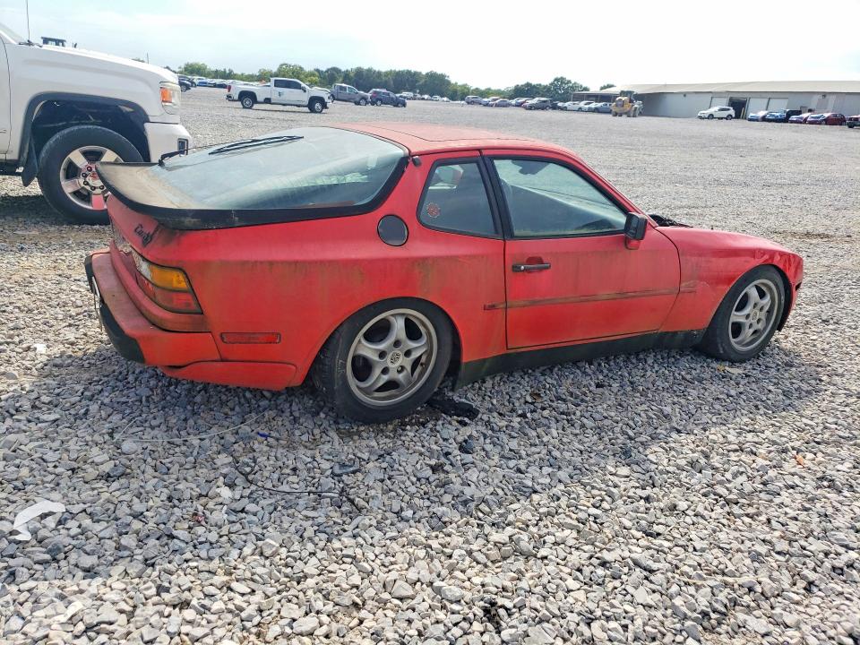 Photo 3 from auction – 1986 PORSCHE 944 with VIN WP0AA0957GN155383