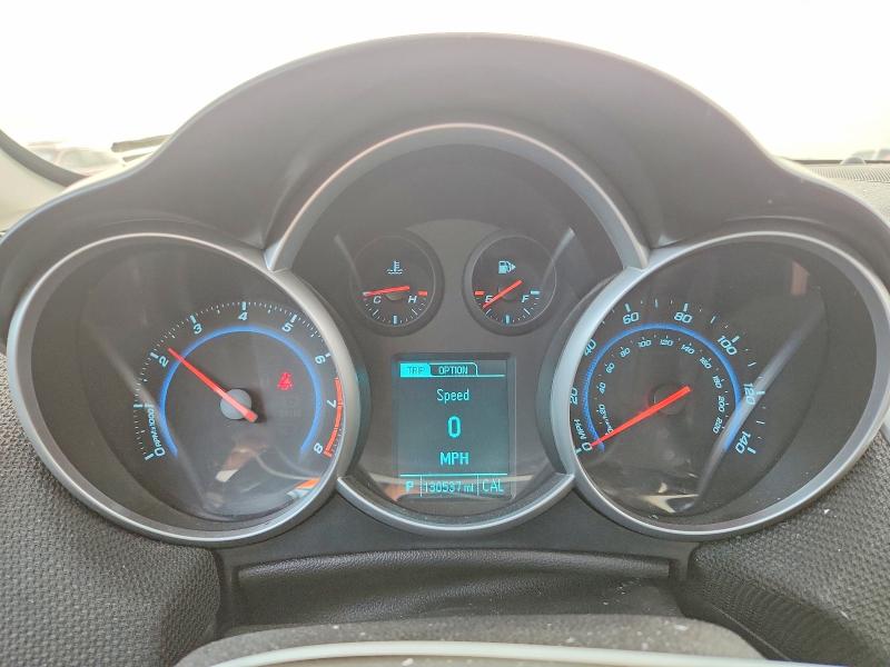 Photo 9 from auction – 2014 CHEVROLET CRUZE with VIN 1G1PC5SB2E7206705