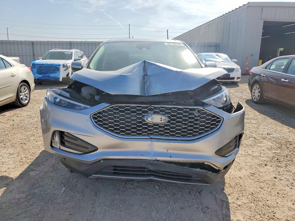 Photo 5 from auction – 2024 FORD EDGE with VIN 2FMPK4J93RBA83122