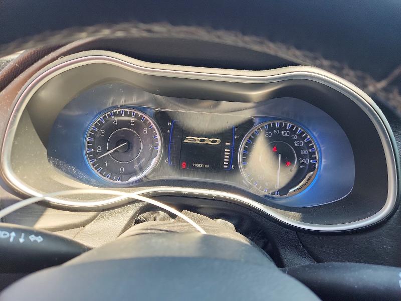 Photo 9 from auction – 2015 CHRYSLER 200 with VIN 1C3CCCAB5FN751956