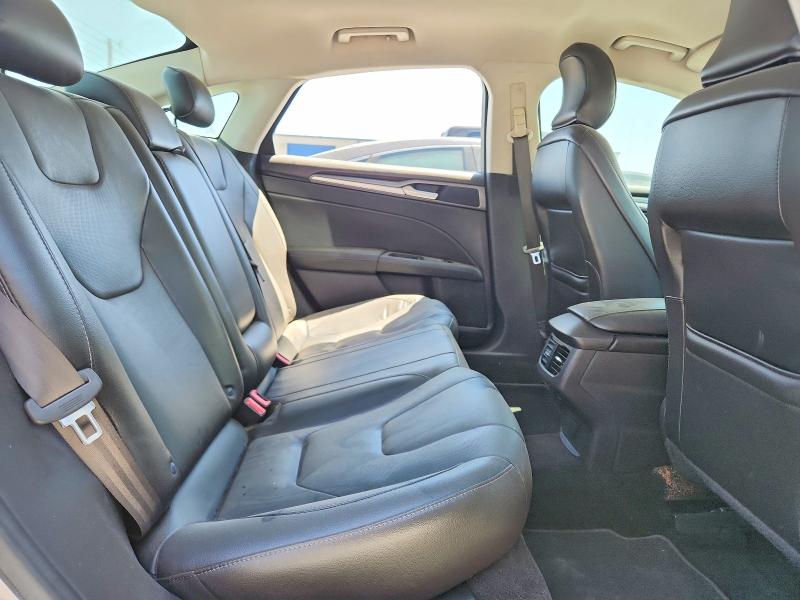 Photo 10 from auction – 2016 FORD FUSION with VIN 3FA6P0K96GR218204