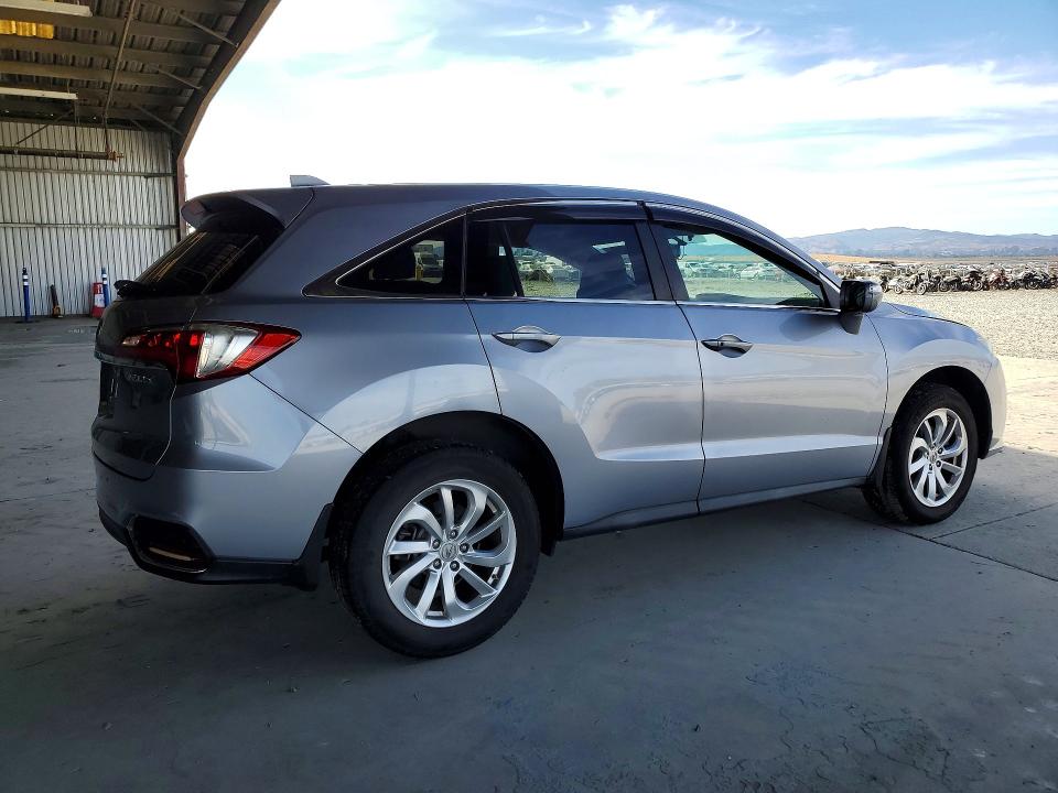 Photo 3 from auction – 2016 ACURA RDX with VIN 5J8TB3H33GL006425