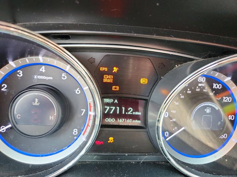 Photo 9 from auction – 2011 HYUNDAI SONATA with VIN 5NPEB4AC2BH008333