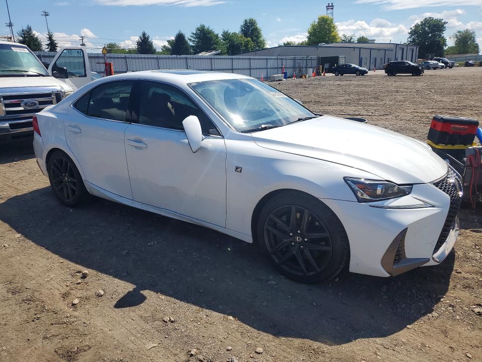 Фото 4 с аукциона – 2017 LEXUS IS с VIN JTHBA1D2XH5045497