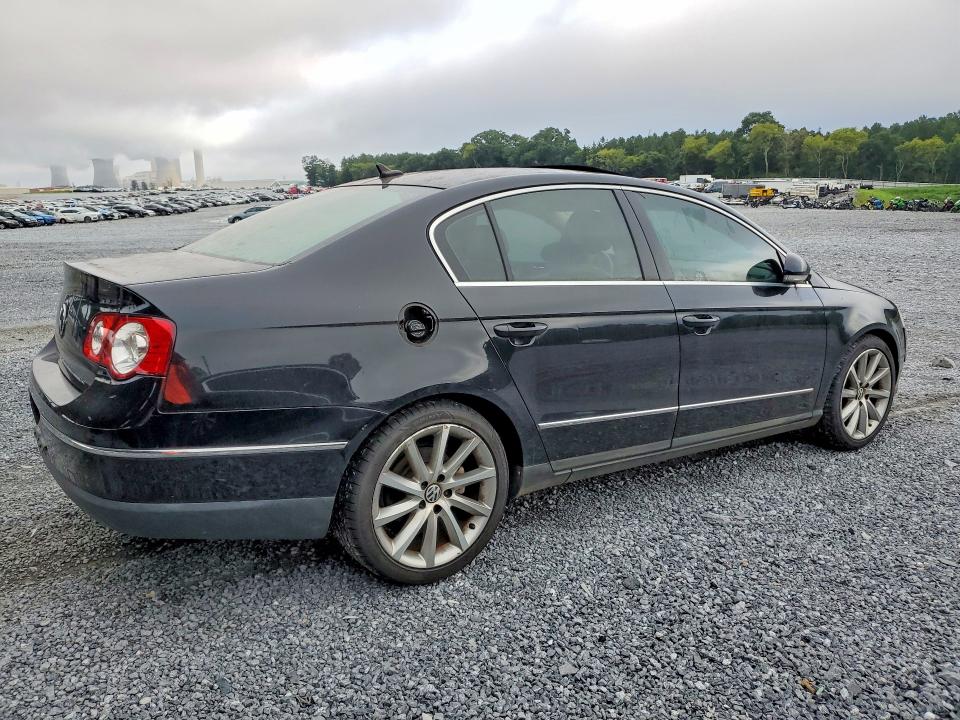 Photo 3 from auction – 2007 VOLKSWAGEN PASSAT with VIN WVWHK73C57E170458