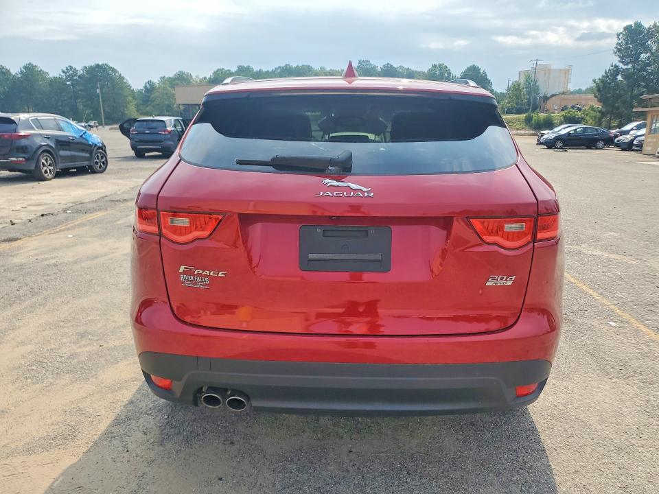 Photo 6 from auction – 2018 JAGUAR F-PACE with VIN SADCJ2FN3JA241396