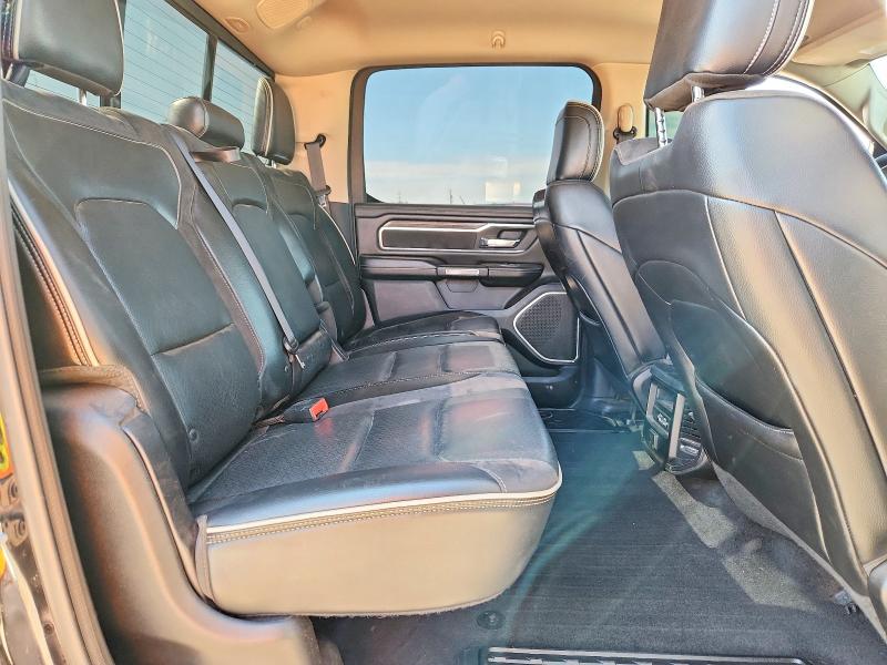 Снимка 10 от търг – 2019 RAM 1500 с VIN 1C6SRFJT1KN505715