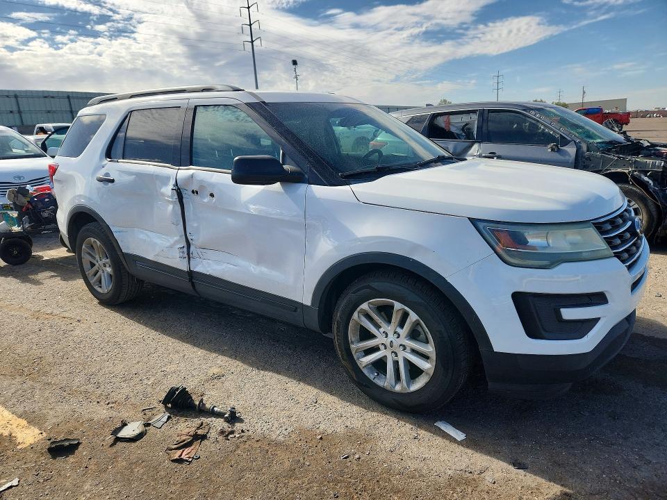 Снимка 4 от търг – 2017 FORD EXPLORER с VIN 1FM5K7B84HGB34309
