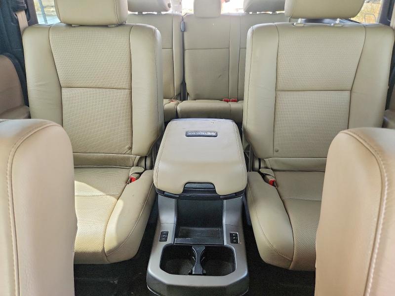 Photo 10 from auction – 2016 TOYOTA SEQUOIA with VIN 5TDYY5G10GS065719