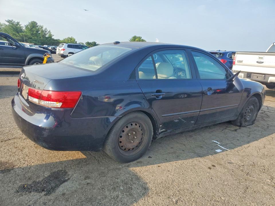 Photo 3 from auction – 2007 HYUNDAI SONATA with VIN 5NPET46C67H265752