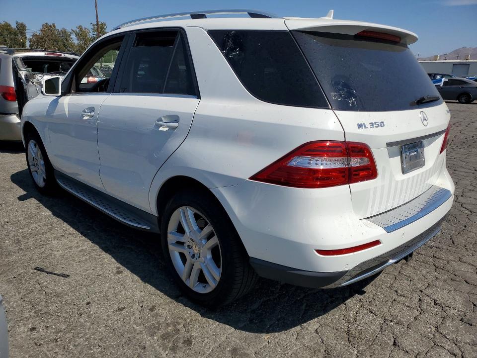 Photo 2 from auction – 2015 MERCEDES-BENZ ML with VIN 4JGDA5HB2FA457554