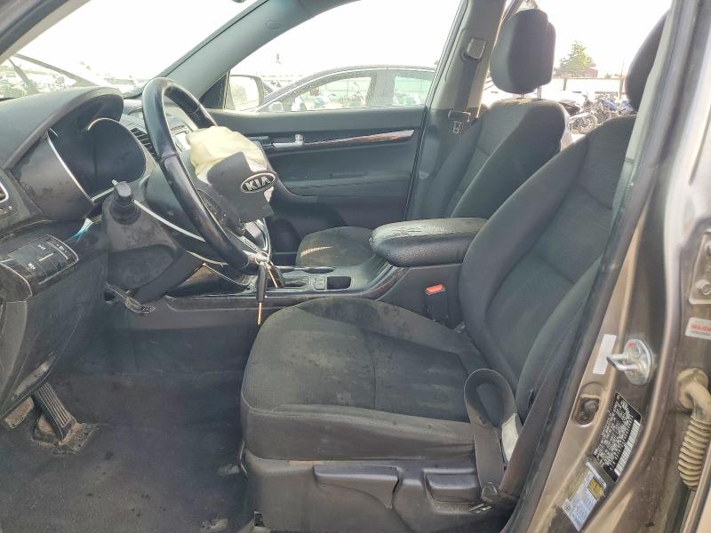 Photo 7 from auction – 2014 KIA SORENTO with VIN 5XYKTCA64EG506856